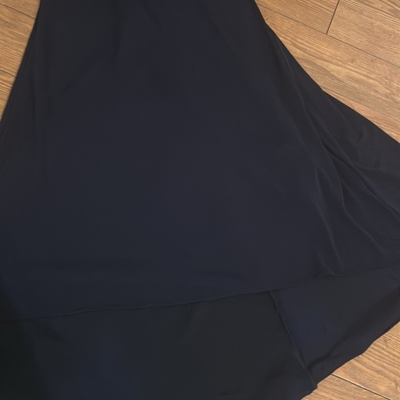 Badgley Mischka floor-length gown - Picture 3 of 9